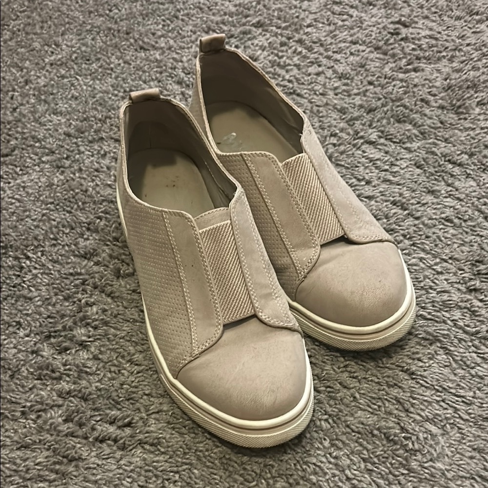 Women's Slip-On Sneakers